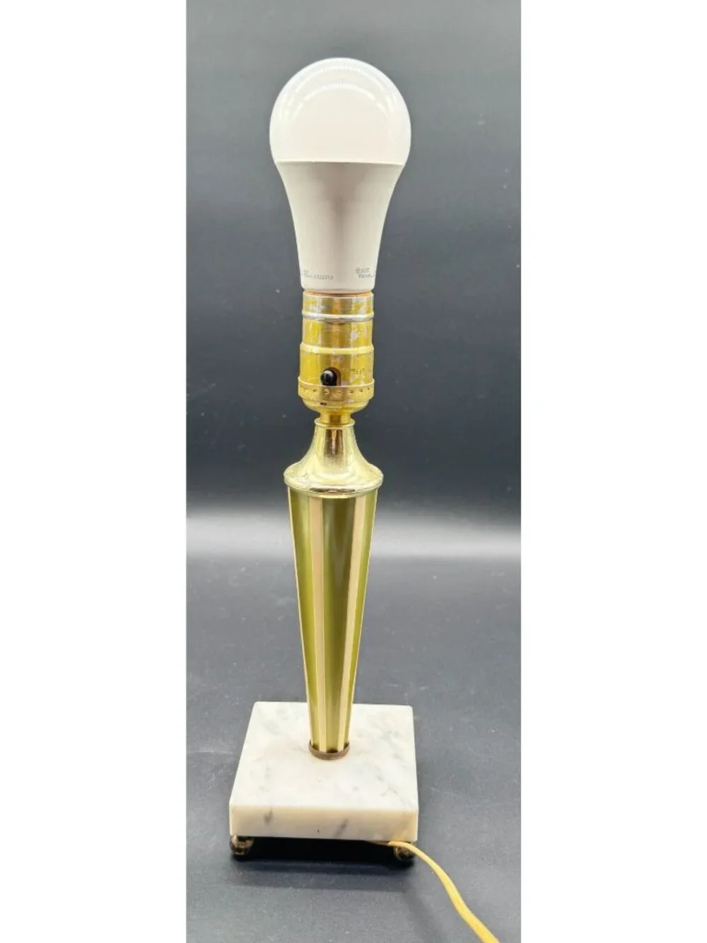 Vintage MCM Green & Cream Marble Base Table Lamp Working 11